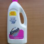 Vanish Odplamiacz Do Białych Tkanin W Płynie 1Litr
