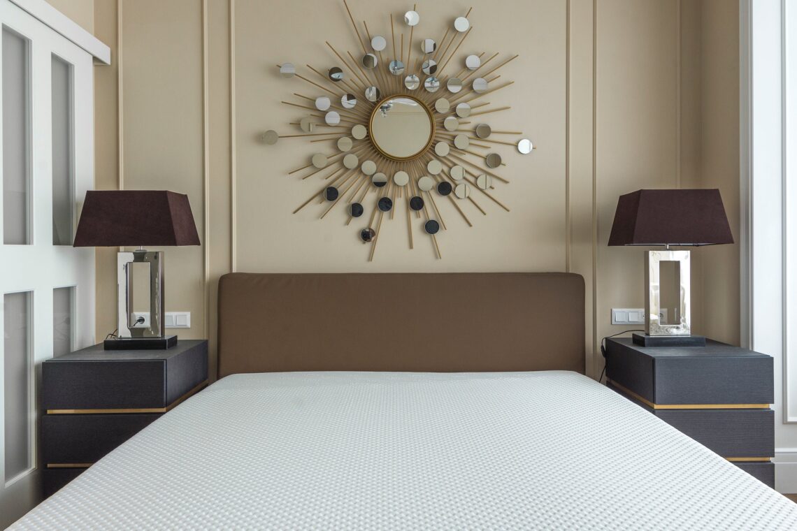 Wybór ramy łóżka 160 x 200 cm – praktyczne wskazówki
